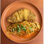 Espaguete pomodoro  com bife a milanesa